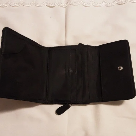 Longaberger wallet - Picture 2 of 3